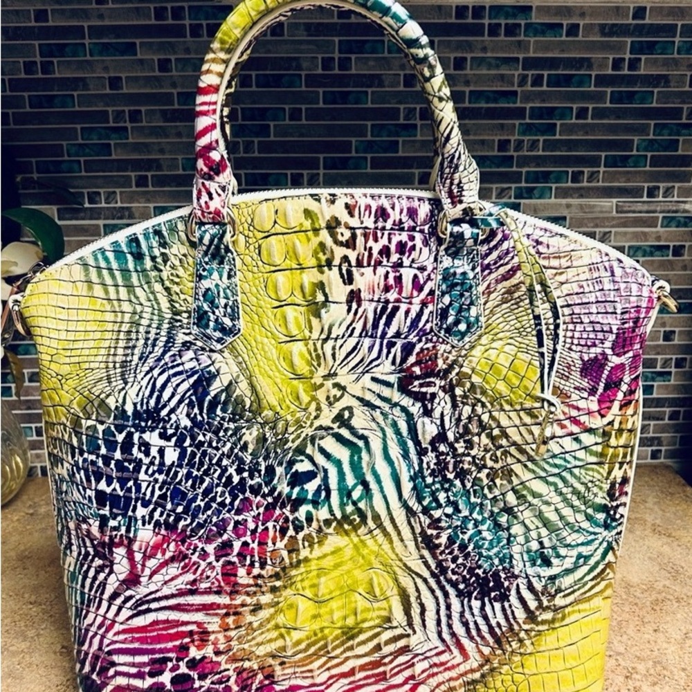 NWOT Beautiful large Duxbury satchel!